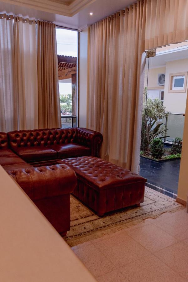 Hauer Hotel San Vicente  Exteriör bild